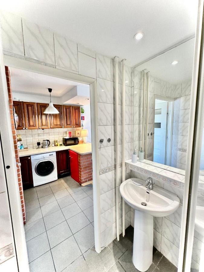 Super Apartament White Warszawa 2X Metro Scisle Centrum Wifi 300 Mbs New מראה חיצוני תמונה